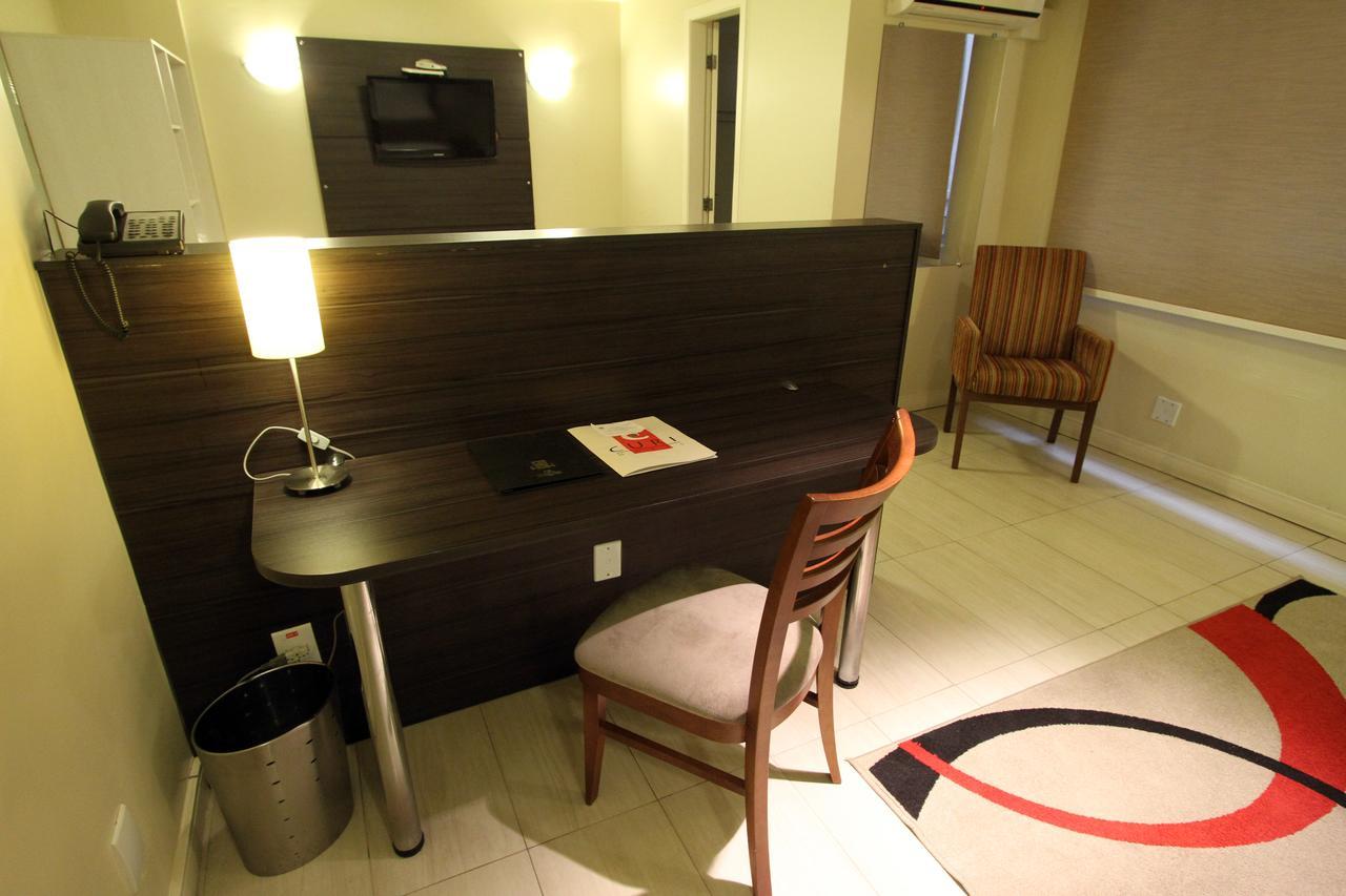 Hotel Curi Executive 펠로타스 외부 사진